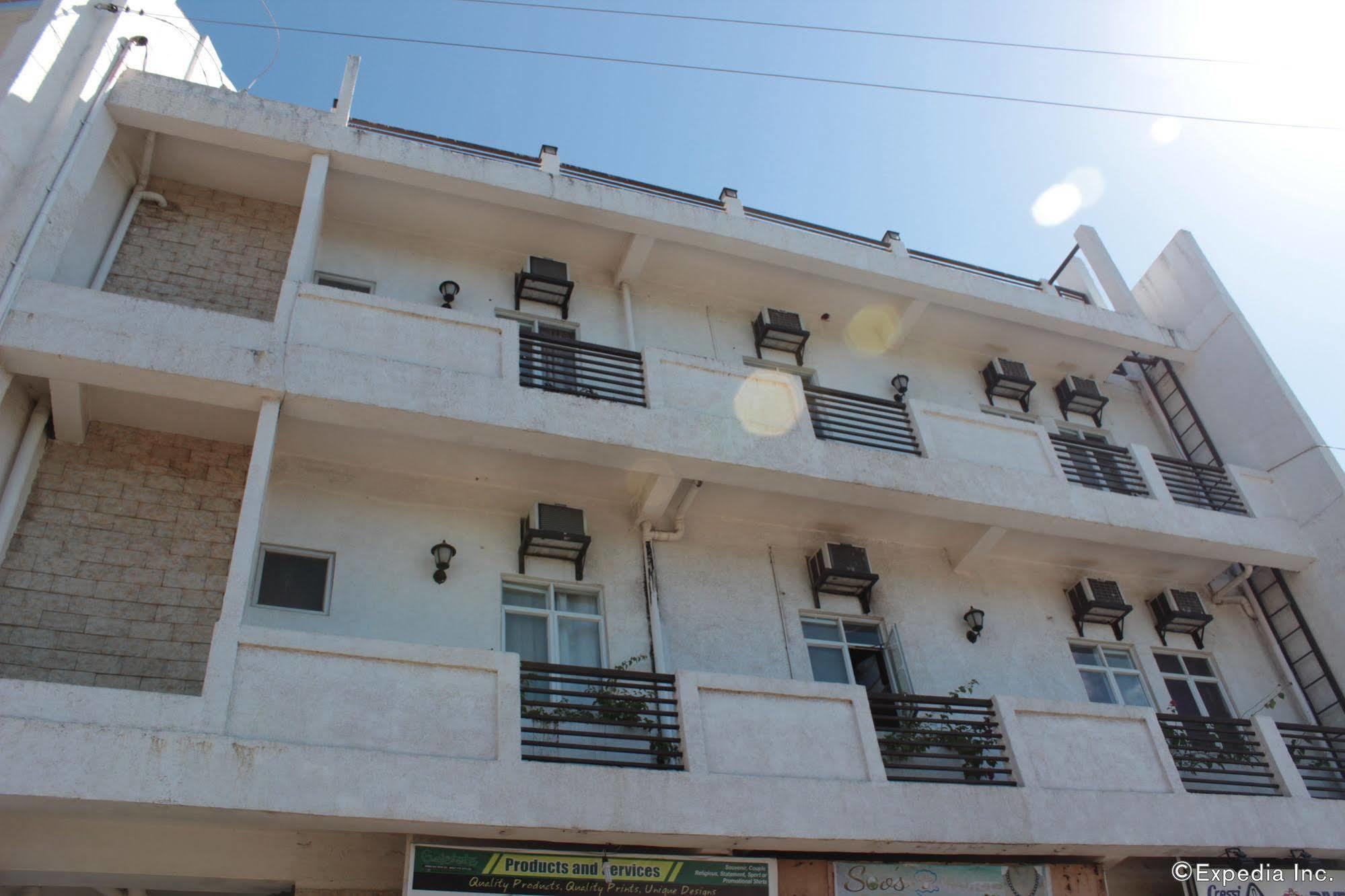 Sea Horse Guest House Coron Esterno foto