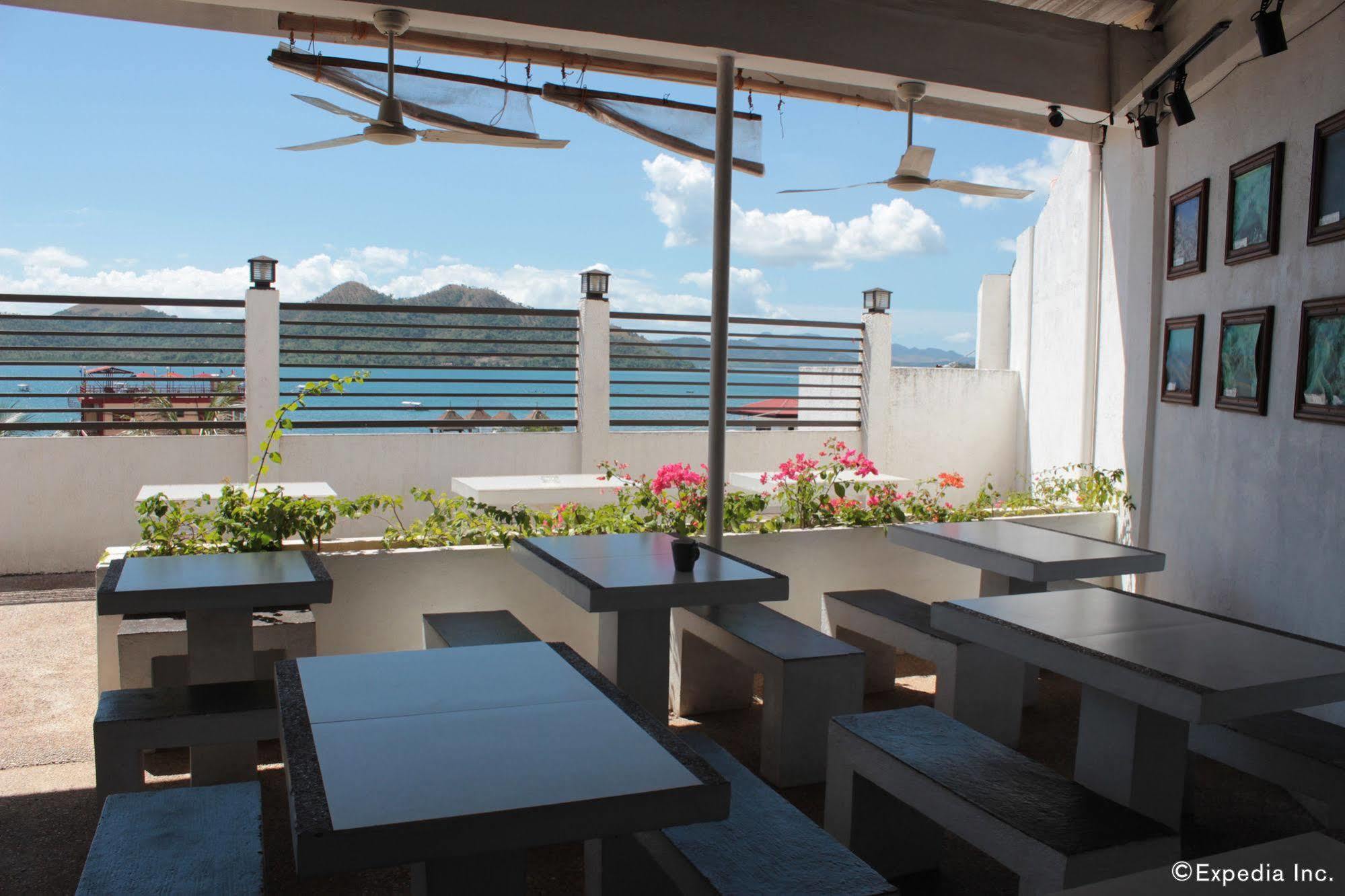 Sea Horse Guest House Coron Esterno foto