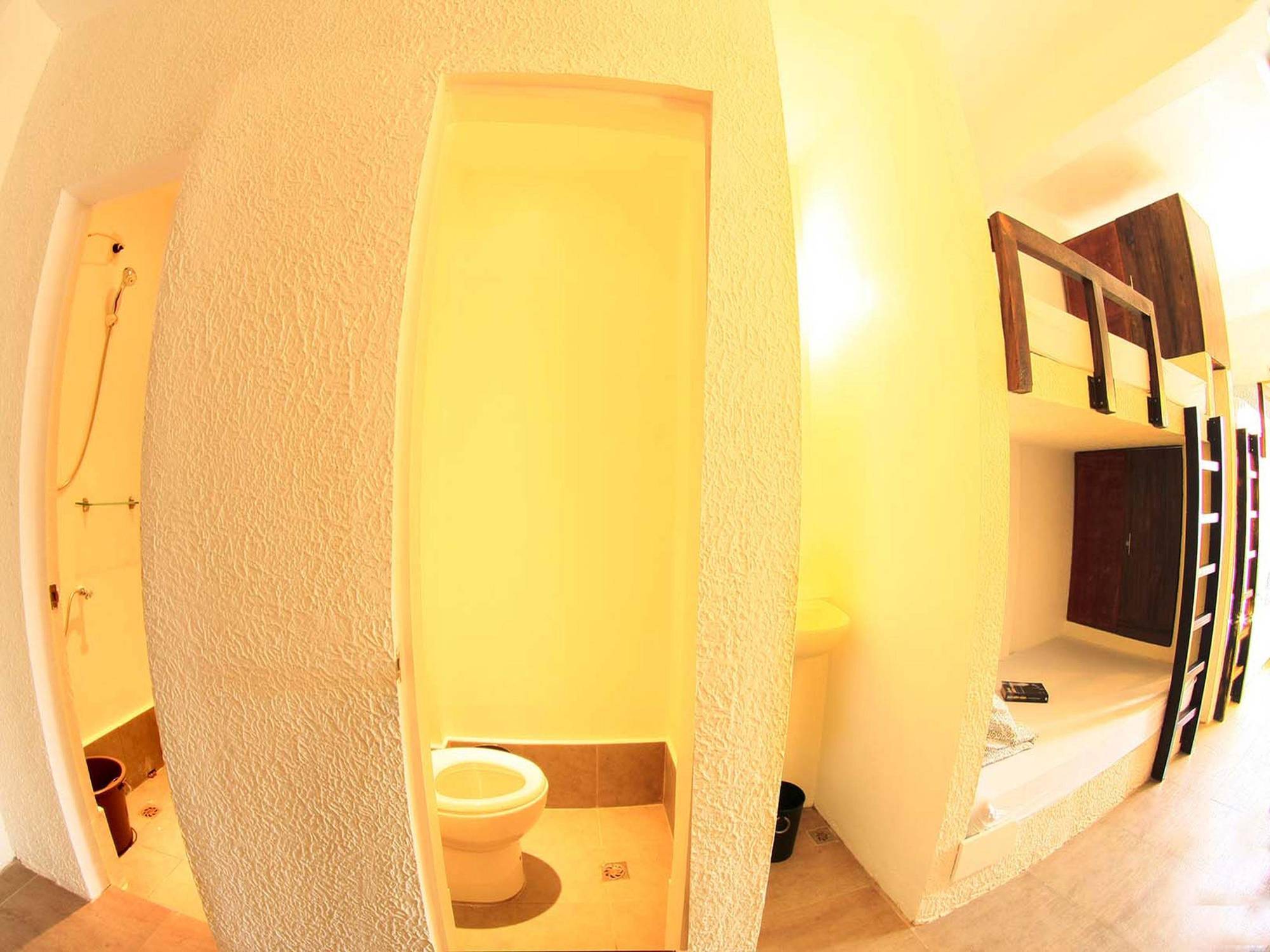 Sea Horse Guest House Coron Esterno foto