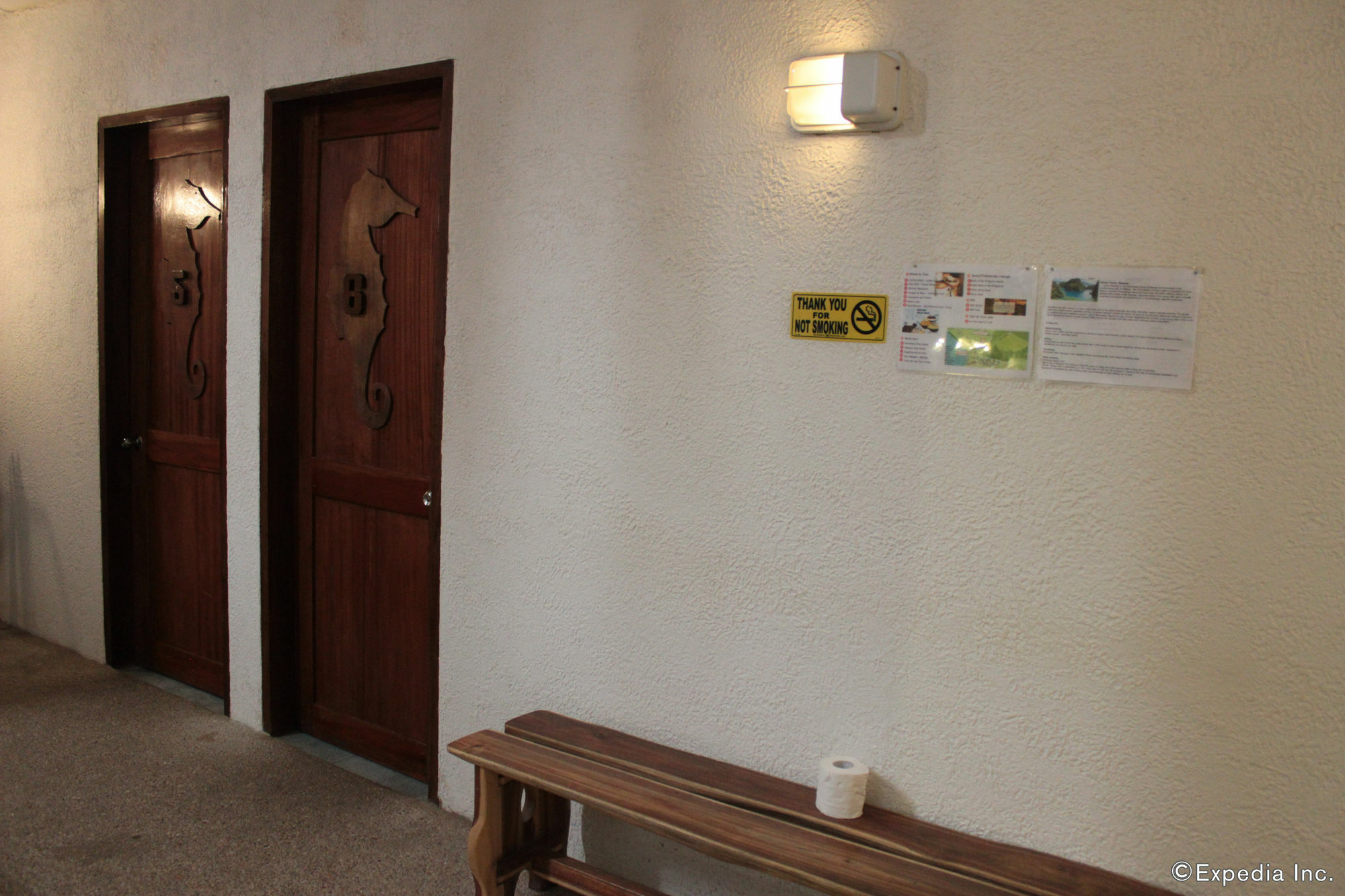Sea Horse Guest House Coron Esterno foto